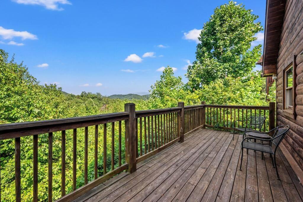 Pvt Pool At The Grotto Villa Sevierville Exterior photo